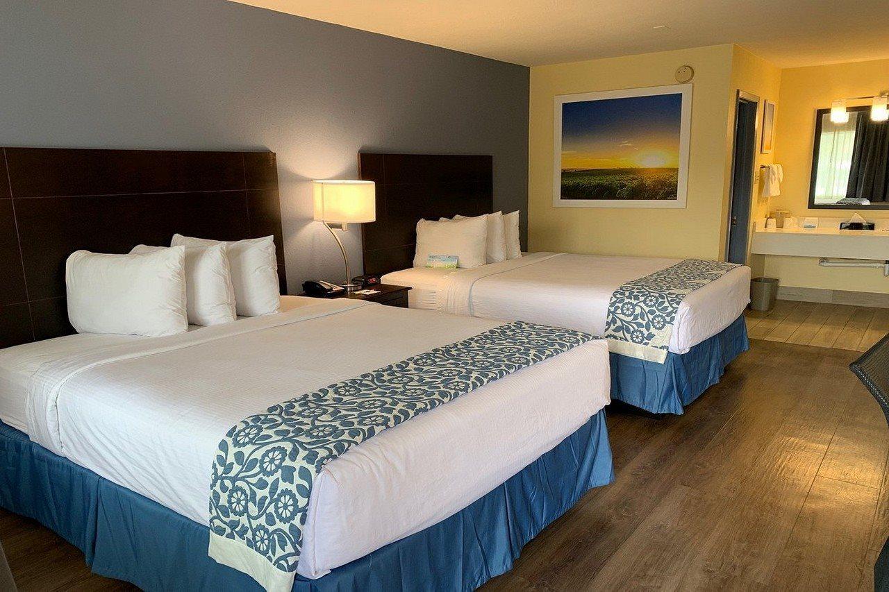 Surestay By Western Hotel